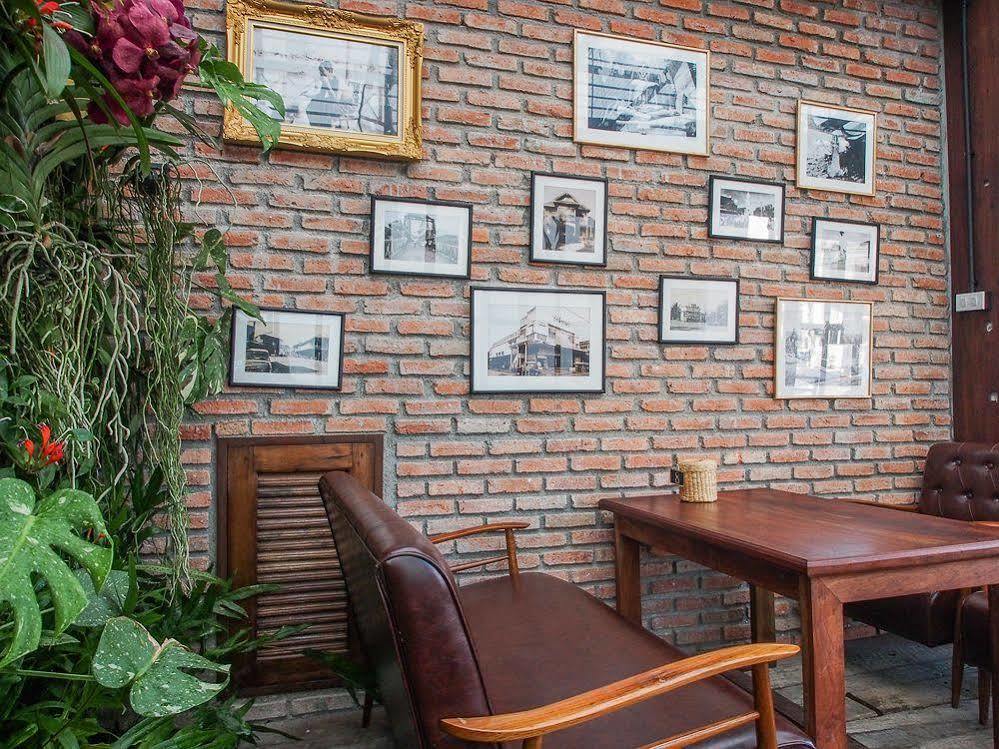 Nakorn De Sukhothai Hip Hotel Exterior photo